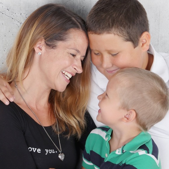 Meet your Posher, Katie - Picture 1 of 1